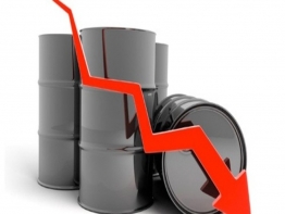Giá dầu hôm nay 17/7: Lo ngại dịch bệnh Covid-19 gia tăng sẽ kéo tụt sức cầu